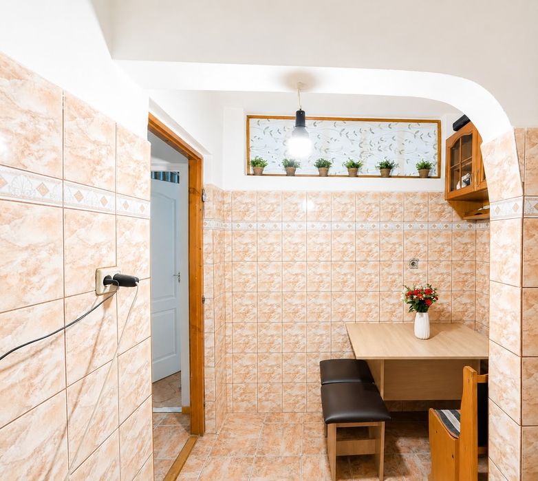 Vând apartament cu 2 camere