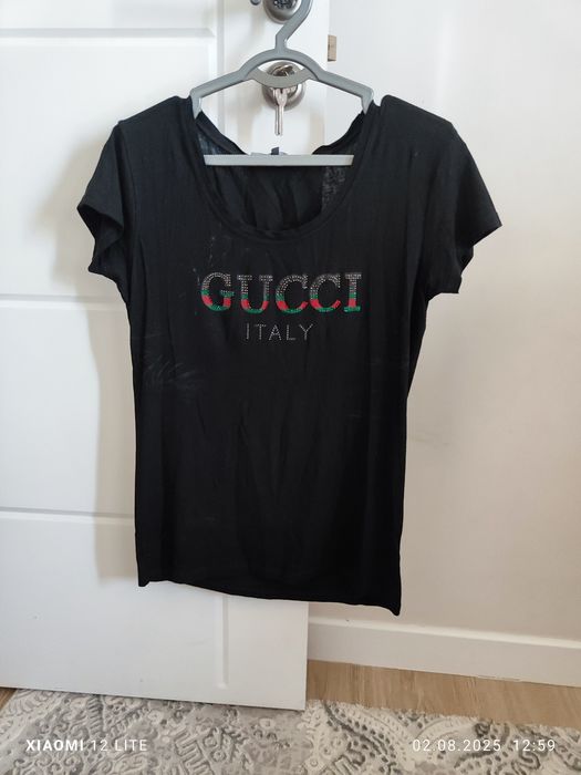 Женская одежда и футболки