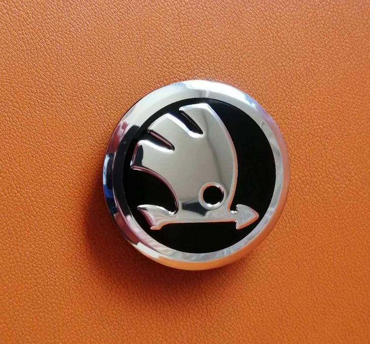 Капачки за джанти Шкода Shkoda .
С оригинален номер 5jA601 161A