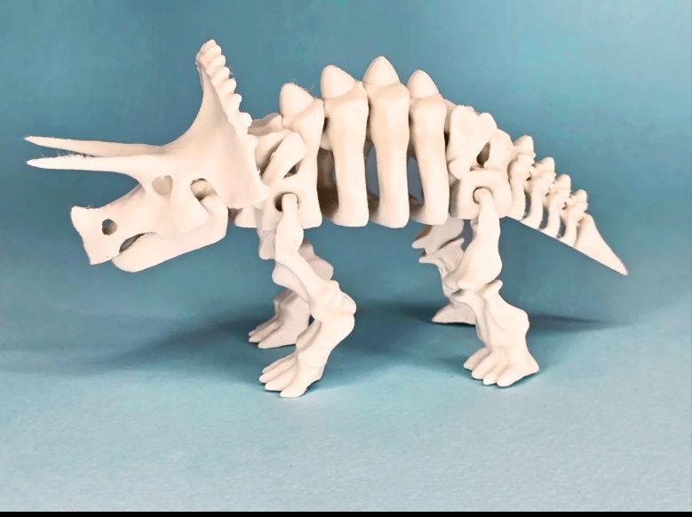 3D Игрушка, трицератопс