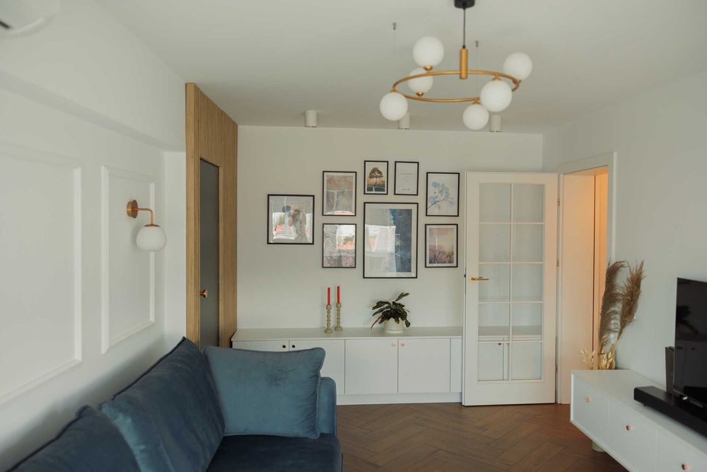 Vand apartament 3 camera