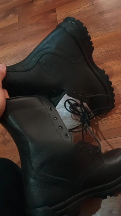 Берцы военные кожанные