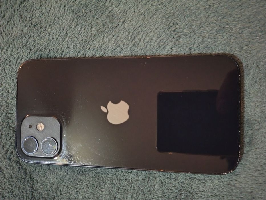 Vand iphone 12 ,128 g