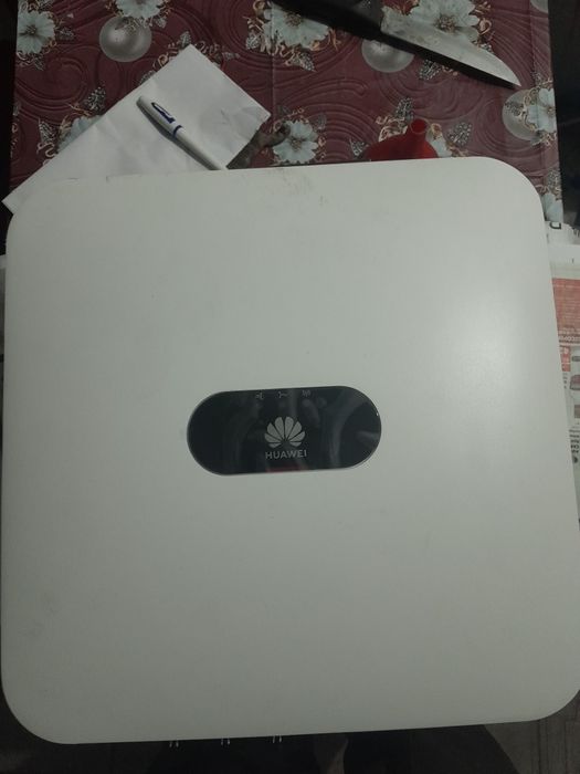 Vând invertor Huawei 6 ktl