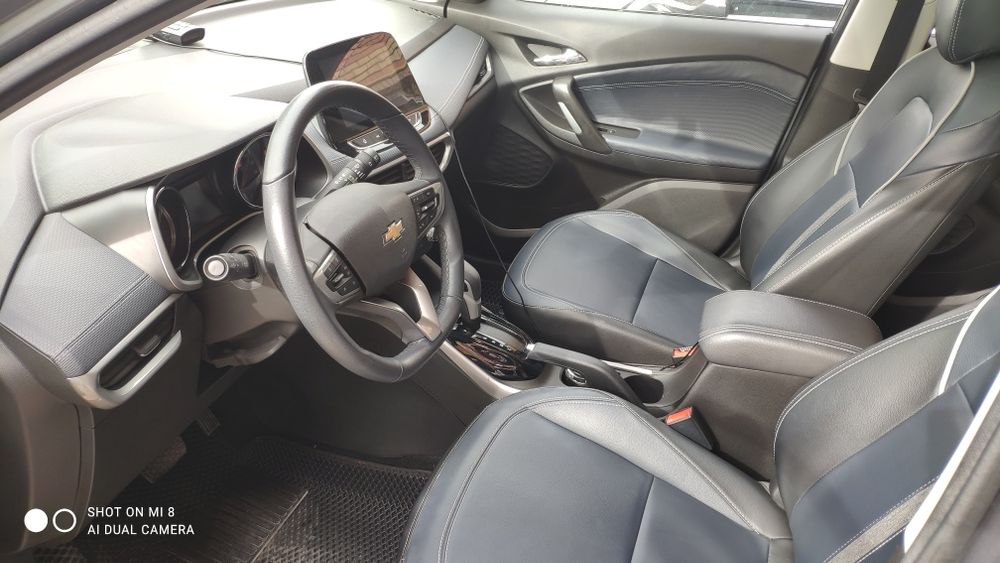 Tracker Premier 2023