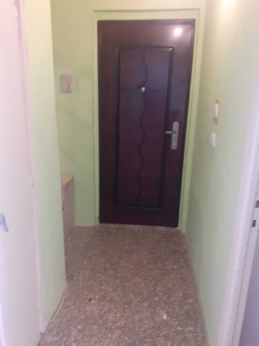 Garsoniera de inchiriat