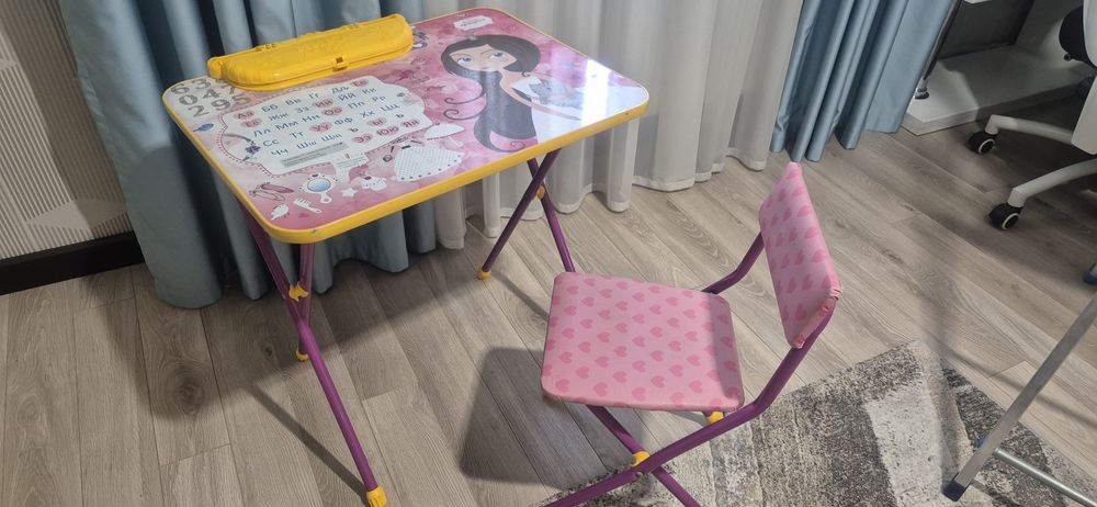 Парта детская со стулом Nika