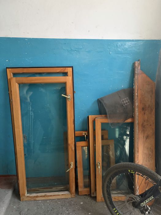 Окно деревянное продам