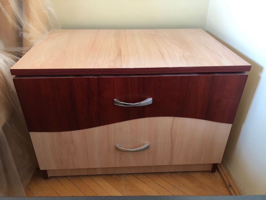 Set mobila - dulap, birou, comoda