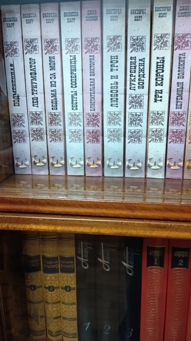 Продам книги в отличном состоянии