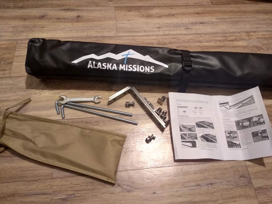 Тент - маркиза для автопутешественников