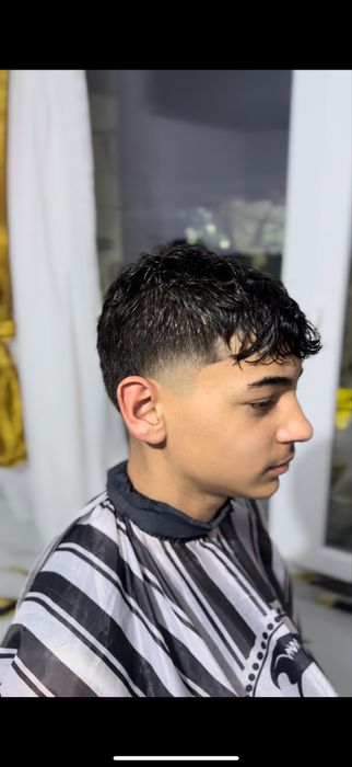 Tunsori la domiciliu – confort, rapiditate și stil!