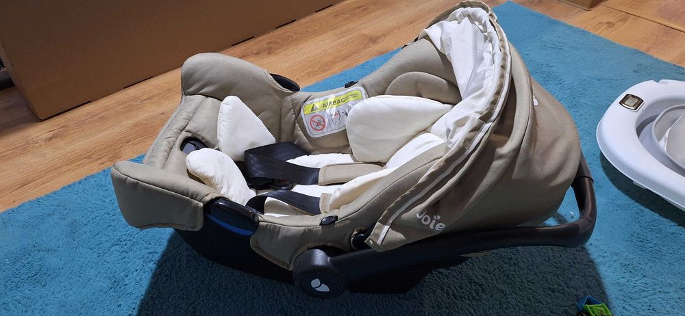 Marsupiu Manduca XT + Scoica auto Joie + Premergator