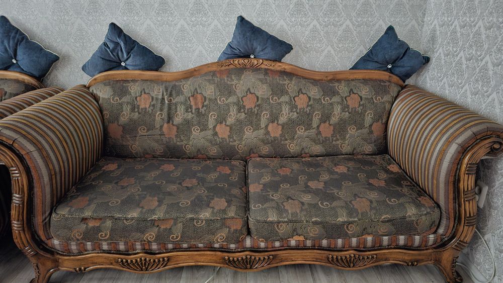 2 Дивана с креслом