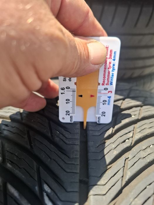 235 45 19 4броя зимни дот 2822 Michelin цената е за 1бр