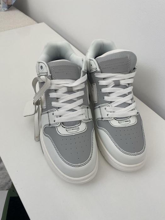 Off-White Sneakers