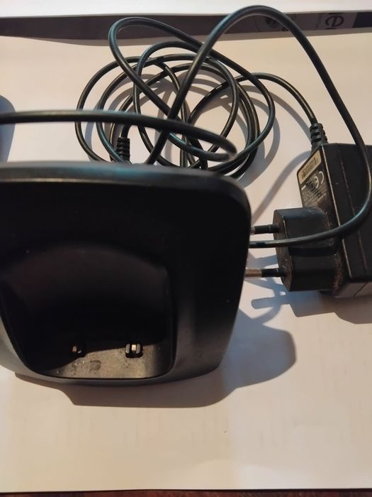 Telefon fix , pe vodafone! E in stare foarte buna! Se incarca la priza