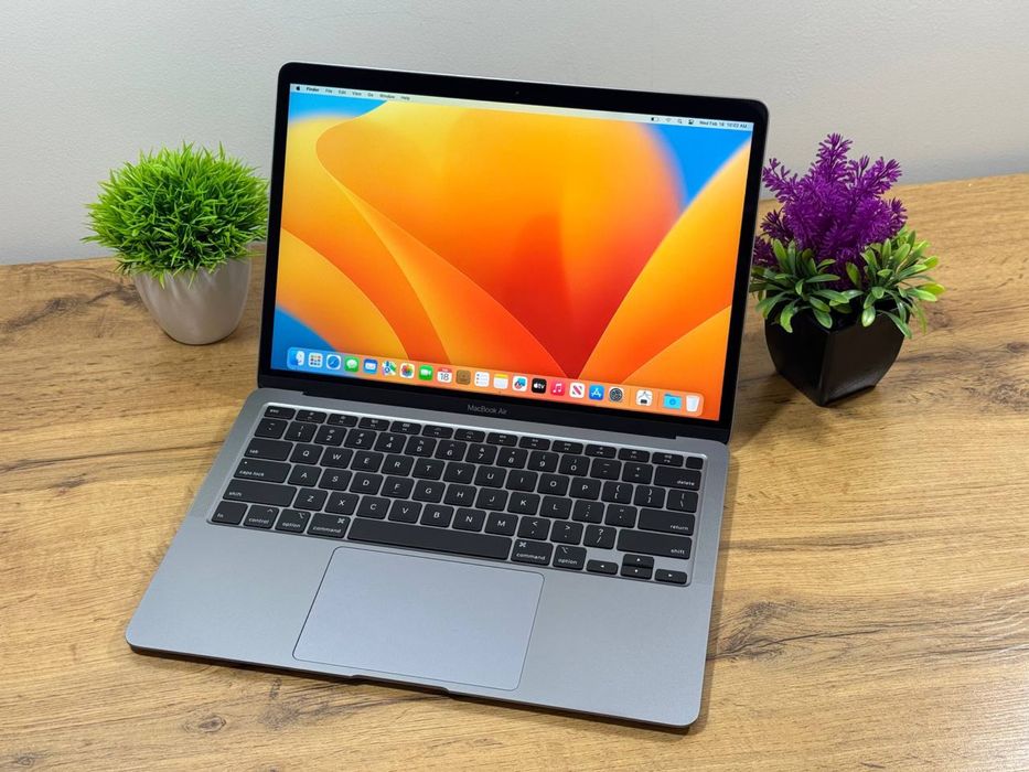 Срочно ! Macbook air 2020 i5 512gb Amerika