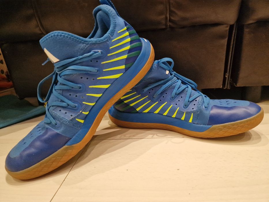 Adidas Stabil Next Gen 44 номер маратонки