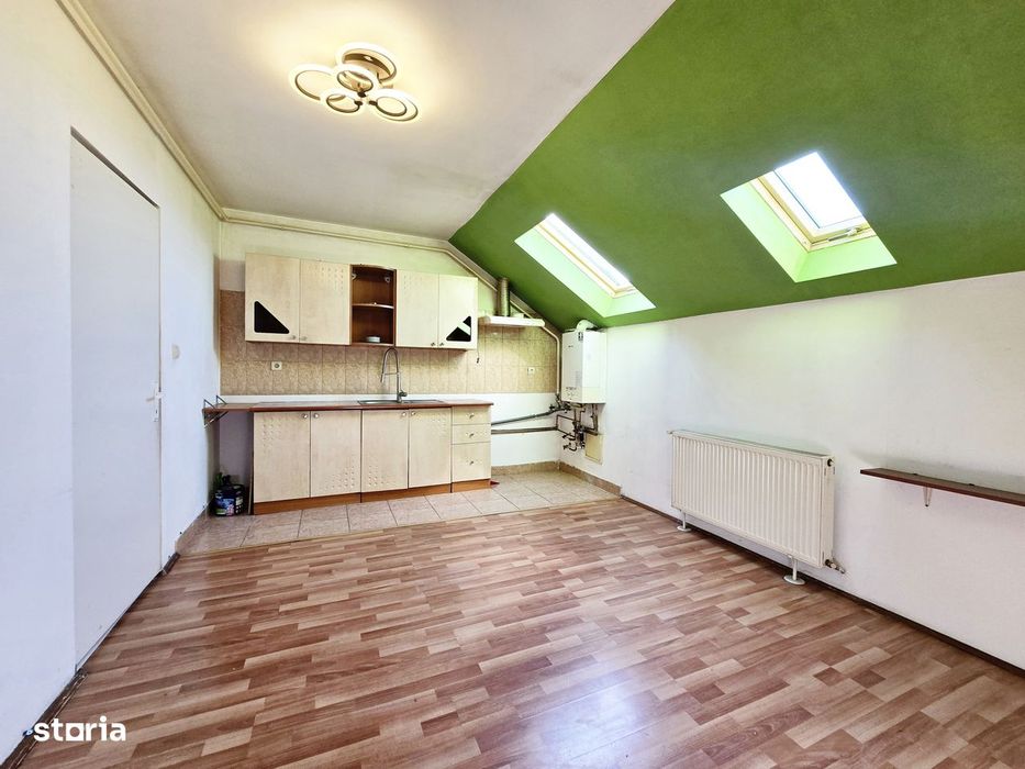 Apartament 2 camere, centrală proprie, bloc reabilitat - Confectii