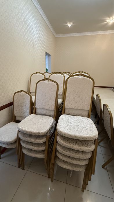 Продам стулья для ресторана