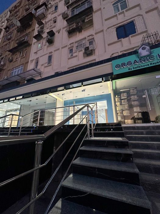 Продажа коммерческого помещения 70 м² у метро Гафур Гулям — 1 линия