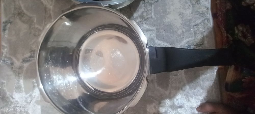 Skorovarka,afg'on qozon sotiladi