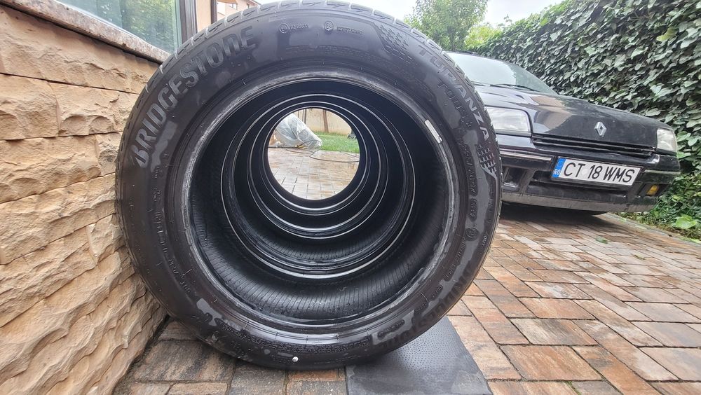 Set 4  cauciucuri vara Bridgestone Turanza runflat 225.50.17