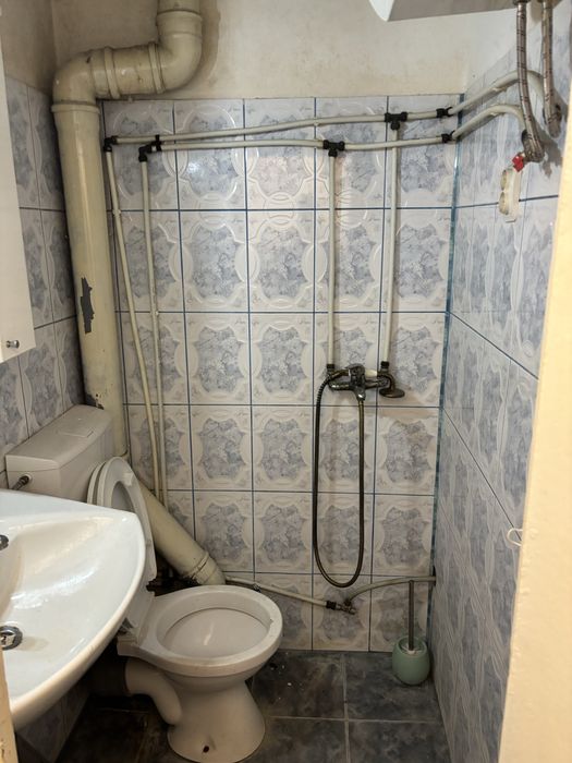 Garsoniera de vanzare