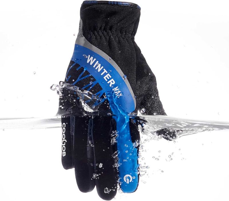 Mănuși de iarnă pentru schi