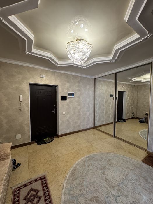 Продам квартиру золотой квадрат