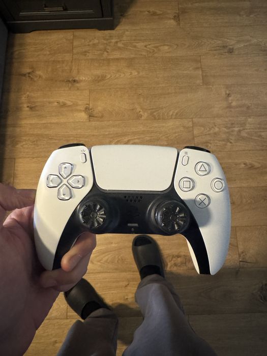 Ps5 nou garantie + 1 controller