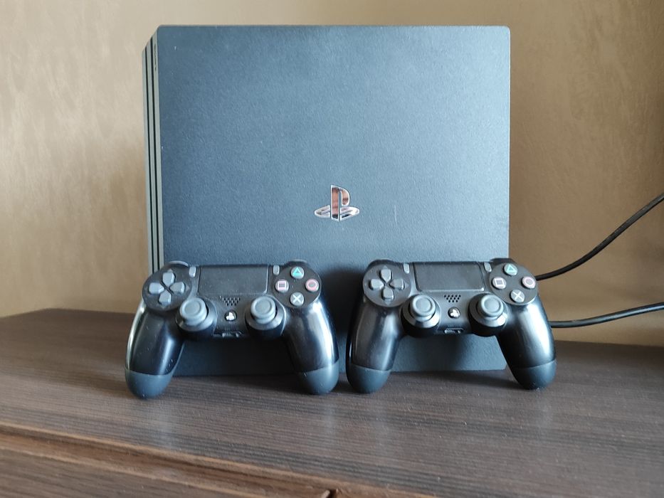 Playstation 4 pro 1TB