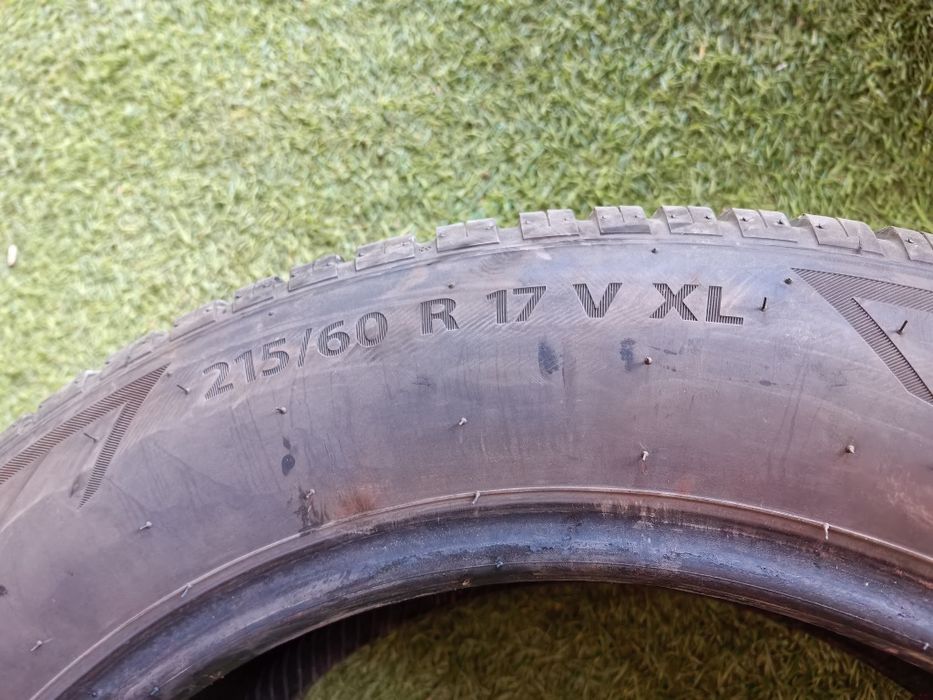 Anvelope vara 215/65 R17