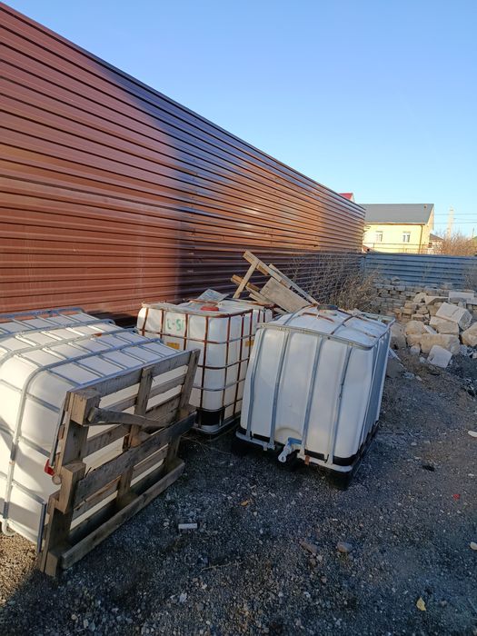 Продаются кубовые емкости