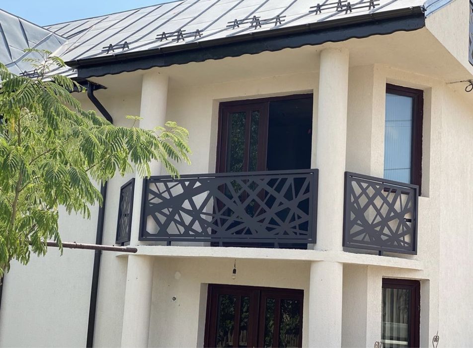 Balcoane - Balustrade - Porti si Garduri La Comandata