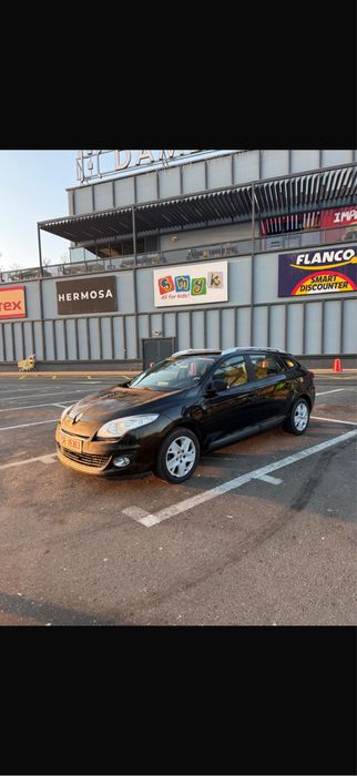 Vând renault megane 3