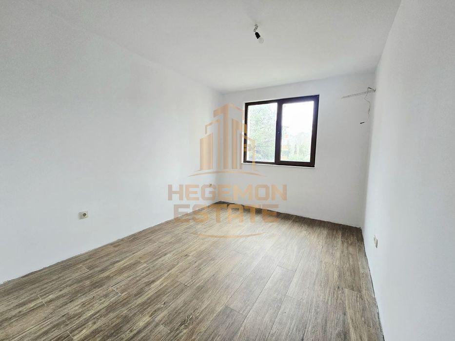 3-стаен в Варна, област-к.к. Св.Св. Константин и Елена площ 91 цена 2