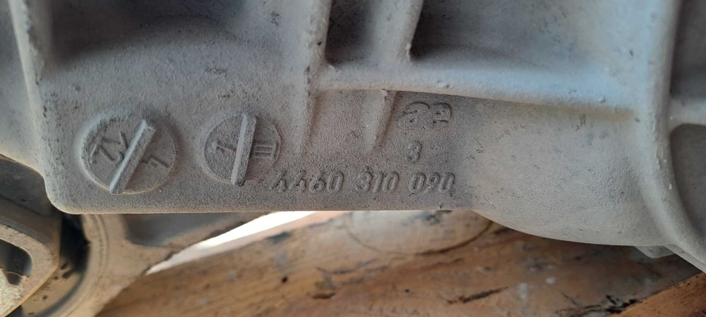 Диференциал Audi Q7 2011г. 245к.с.