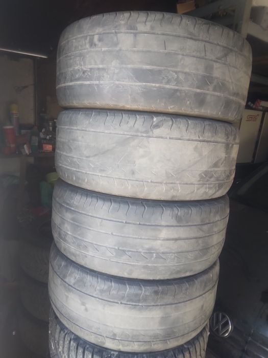 Продам резину на 18