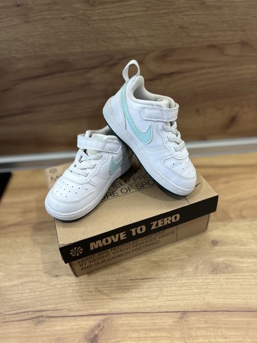 Детски маратонки Nike 26 намер- 7€