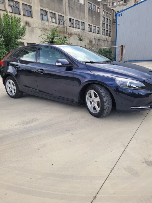 VOLVO V40 2016 — imagine 2