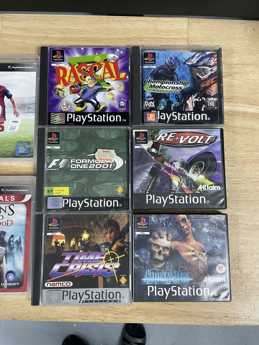 Lot 15 jocuri ps1 ps2 ps3 ps4