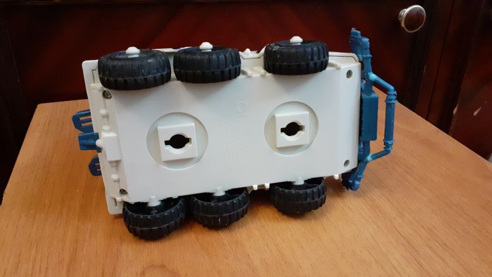 Качественные игрушки. Машинки.