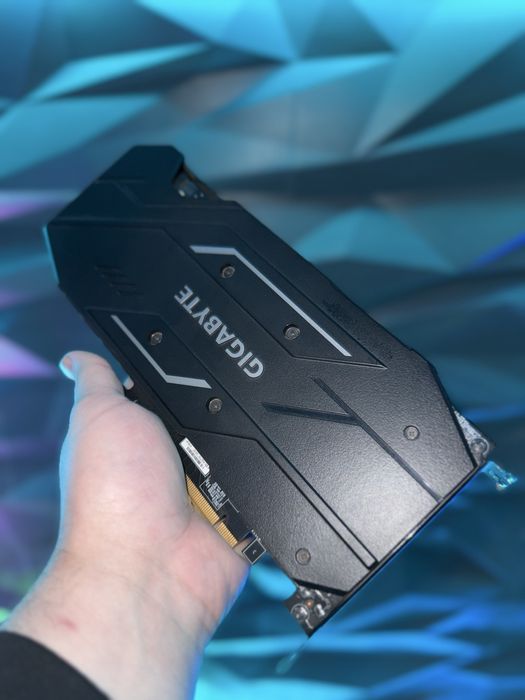 Видеокарта Nvidia RTX 2060 Super Отлична