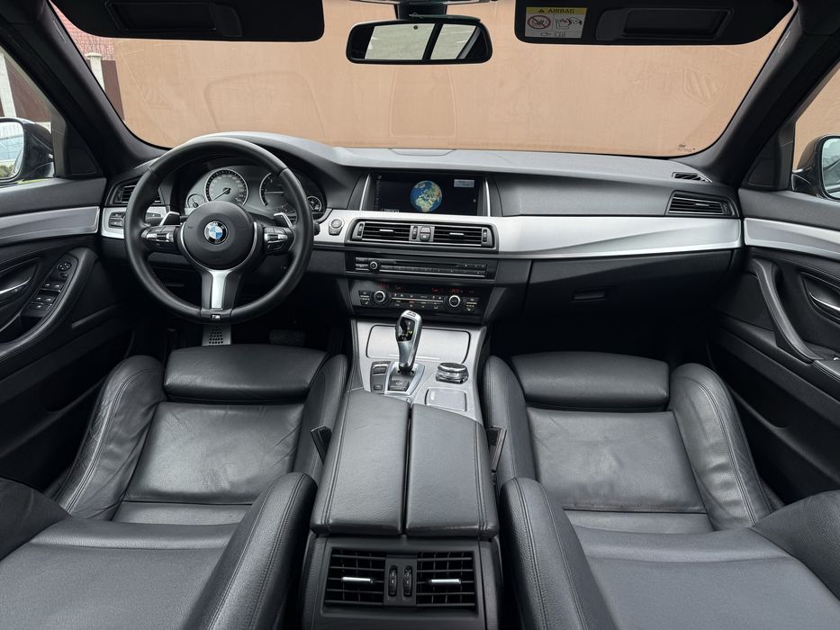 Bmw 520d *B47* *190cp* *FACELIFT* *M Pachet* *TRAPA* *INCALZIRE* *NBT*