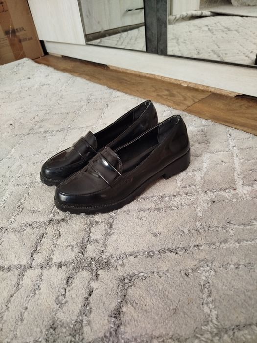 Лофер (женский) чёрный