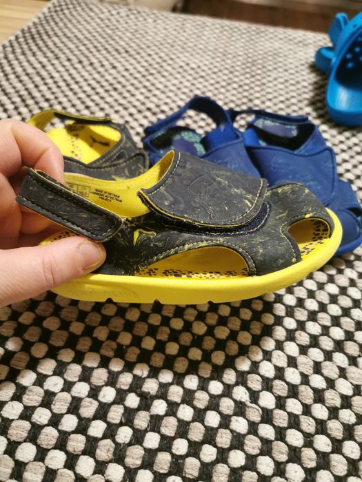 Sandale Puma 27.