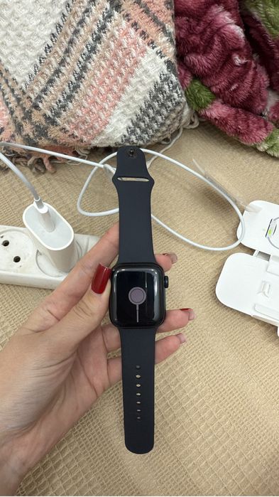 Apple Watch SE (GPS, 2‑го поколения)