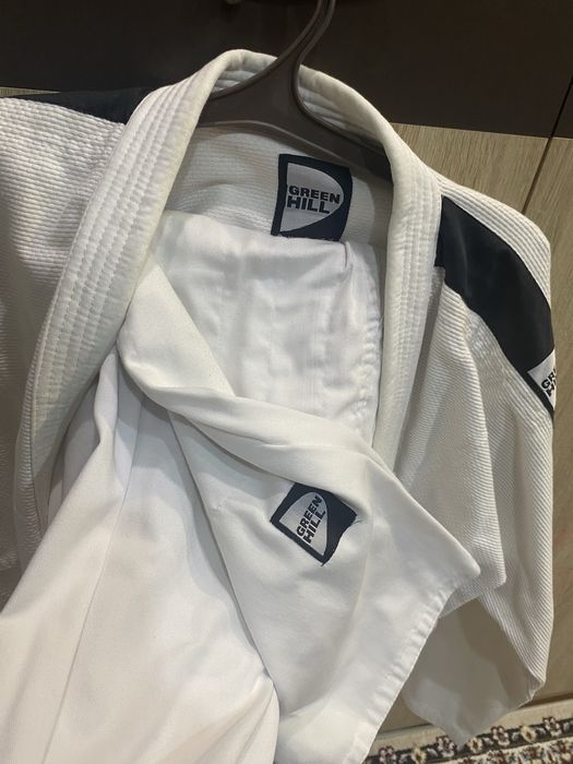 Продам кимано на дзюдо!